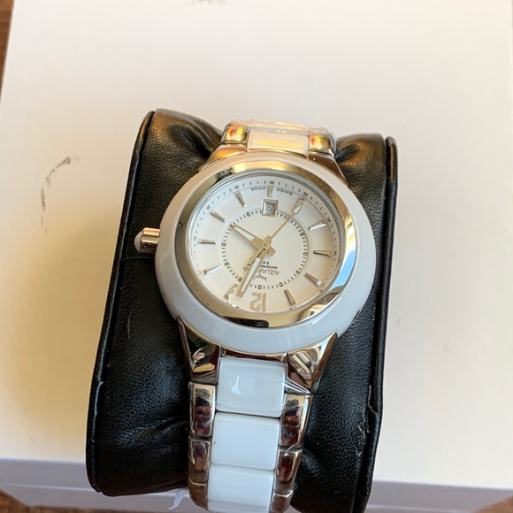 Aquaswiss water resistant 5ATM Swiss made watch - Picture 12 of 16